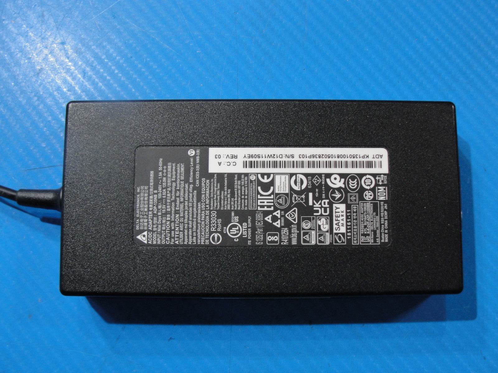 Genuine Delta Electronics 135W AC Adapt 19.5V 6.92A – 5.5mm × 1.7mm Purple Tip - Tested Computer Laptop Parts