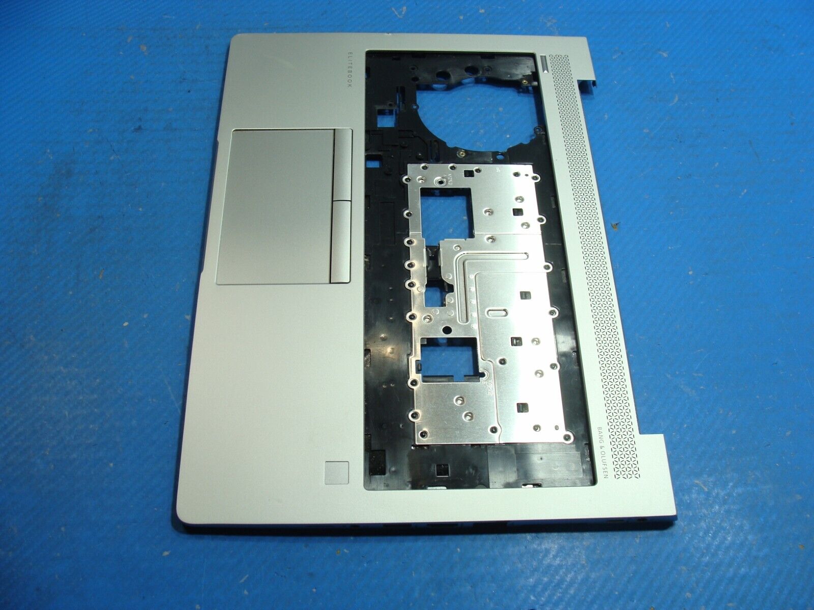 HP EliteBook 14” 745 G5 OEM Laptop Palmrest w/TouchPad L21975-001 6070B1225101