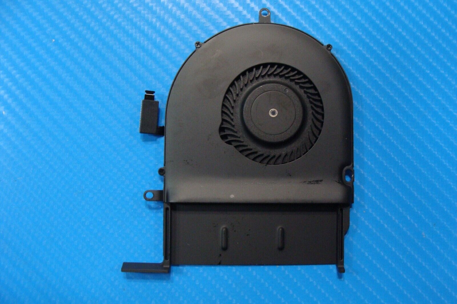 MacBook Pro A1502 13