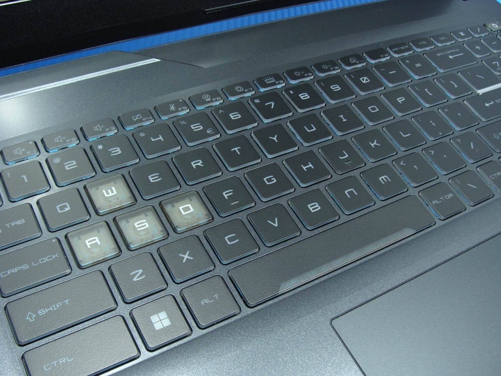 MSI Cyborg 15 A13 15.6'' FHD 144hz i7-13620H 2.4GHz 16GB 512GB RTX4050 Batt 81% - Tested Computer Laptop Parts