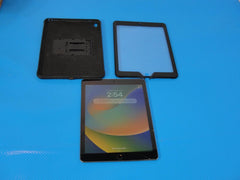 Apple iPad Pro 1st Gen 9.7in 128GB Wi Fi + 4G Space Gray Verizon +Bundle /READ - Tested Computer Laptop Parts