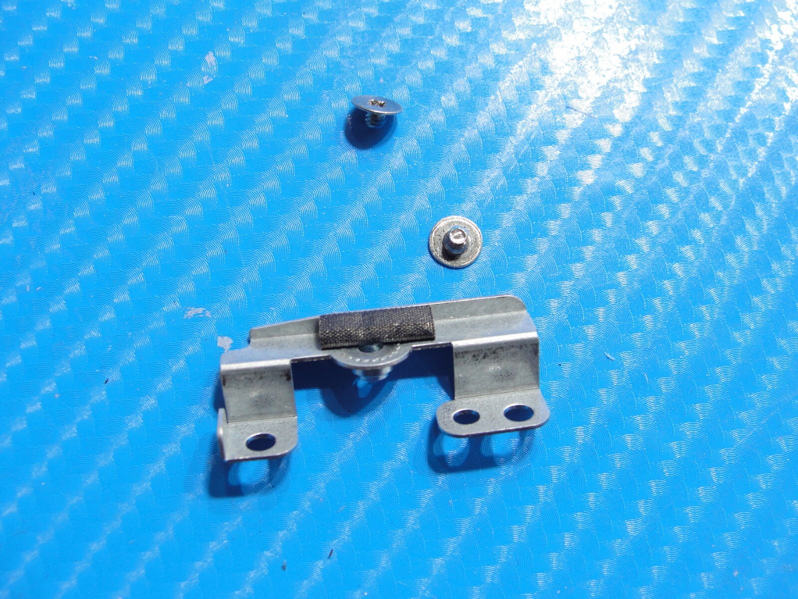 HP Pavilion x360 m3-u103dx 13.3