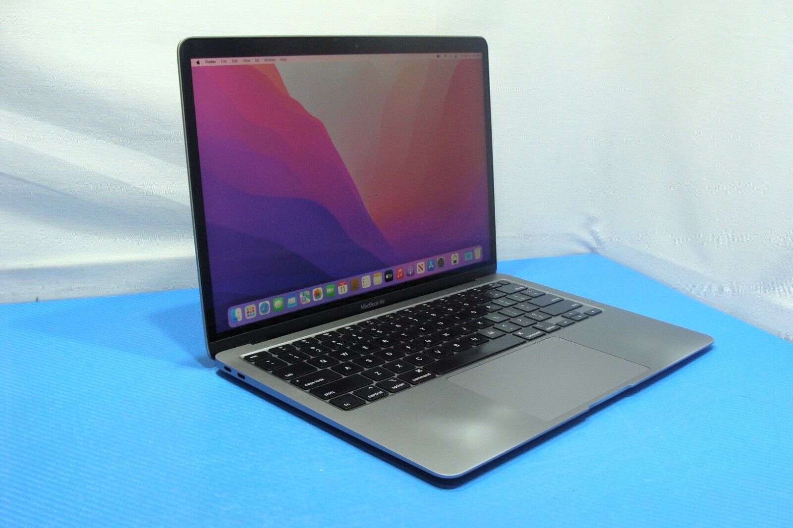 Apple MacBook Air 13
