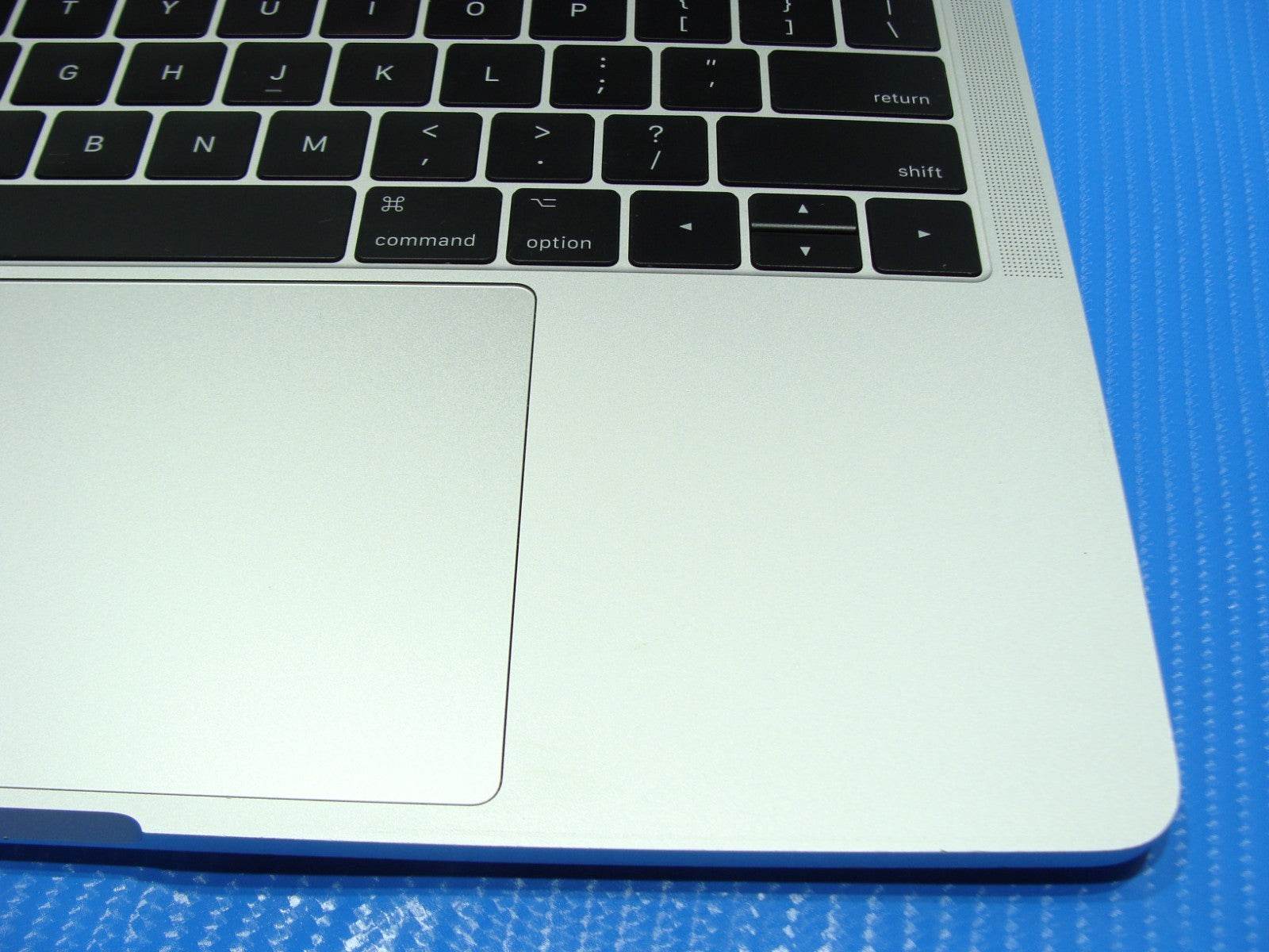 Apple MacBook Pro 13 A1706 Mid-2017 i5-7267U 3.1Ghz 8GB 256GB MPXV2LL/A Silver - Tested Computer Laptop Parts