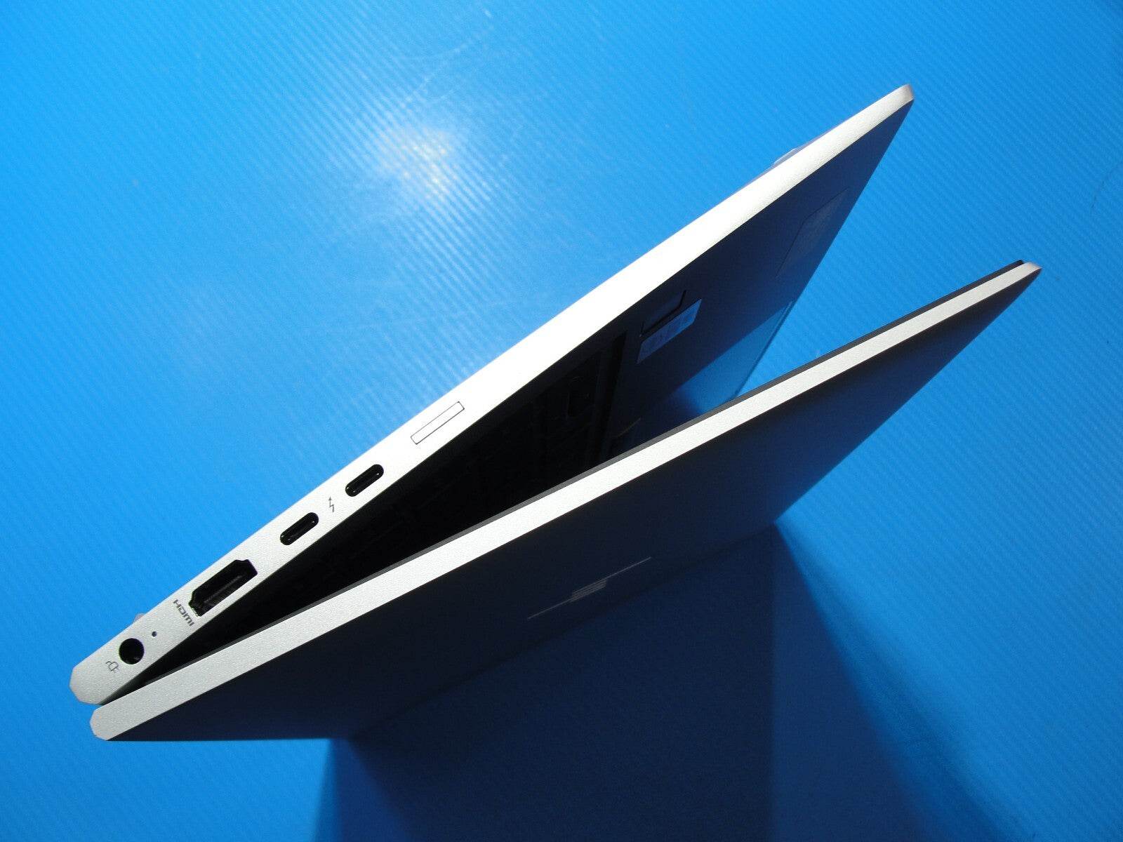 HP EliteBook 840 G7 14” FHD Intel Core i7-10610U 1.8GHz 8GB 256GB SSD + Charger - Tested Computer Laptop Parts