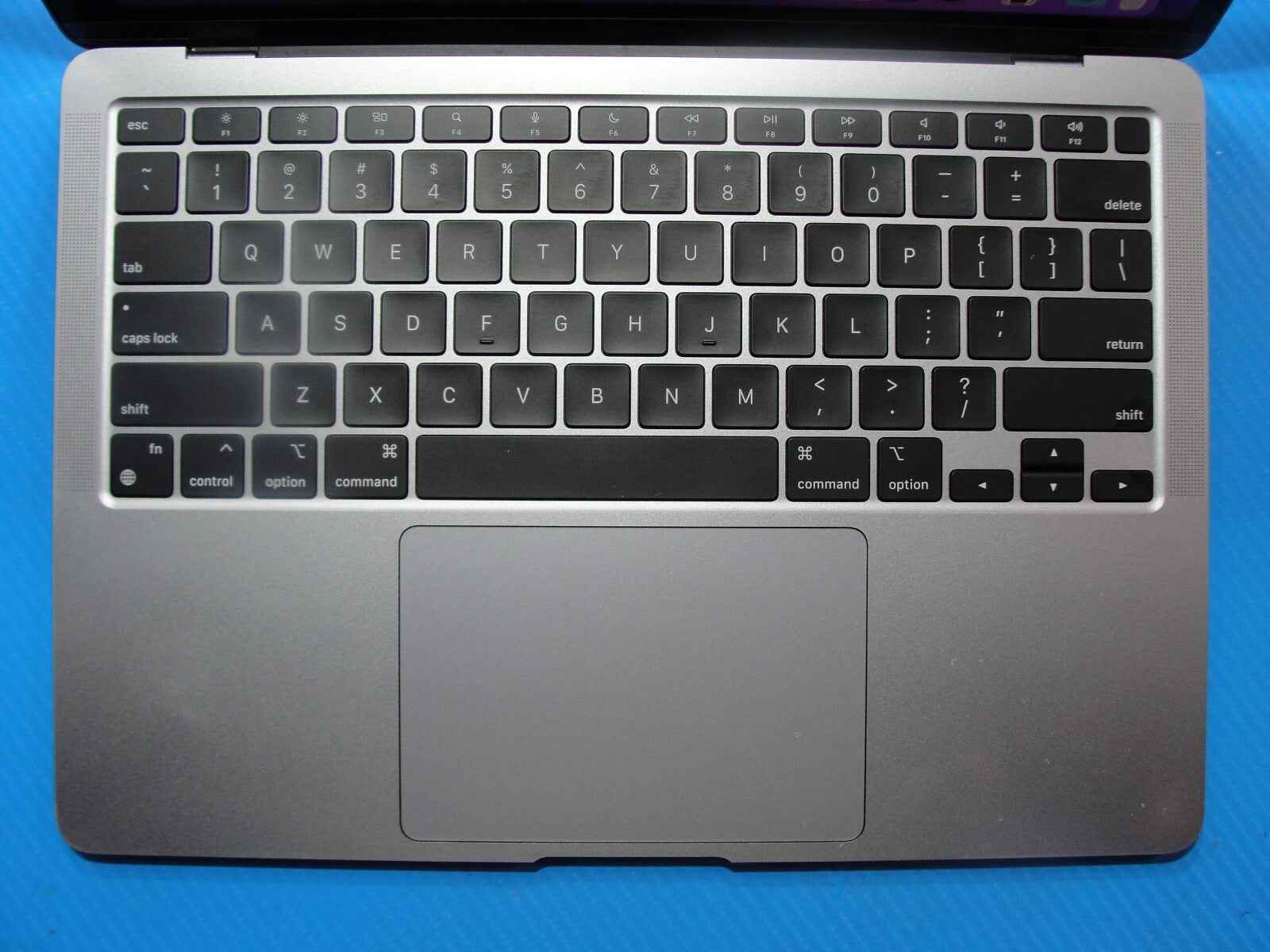 Apple Macbook Air 13” A2337(2020)/MGN63LL/A Apple M1 3.2GHz 8GB 256GB SSD - Tested Computer Laptop Parts