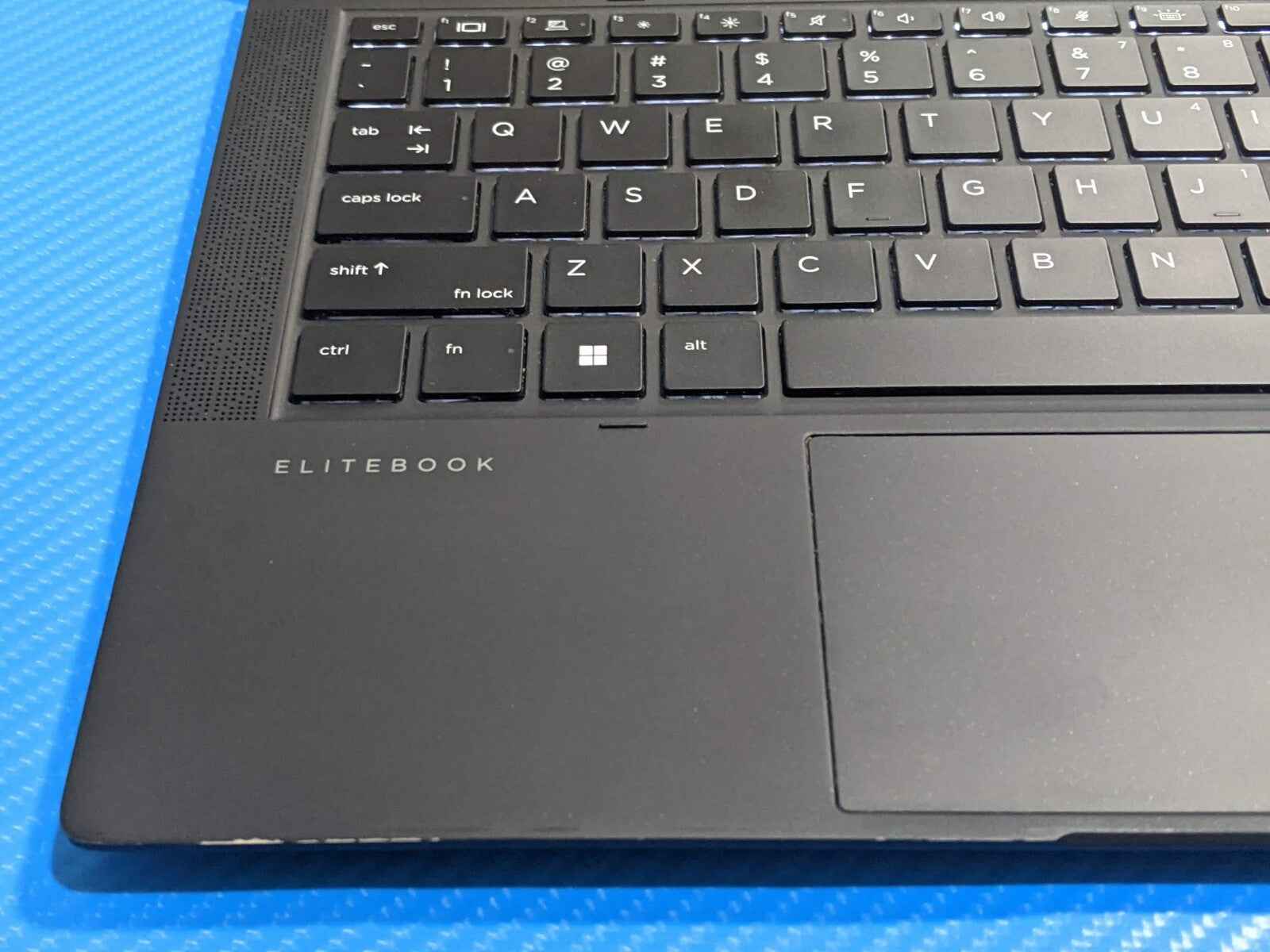 HP Elite Dragonfly MAX 13.3