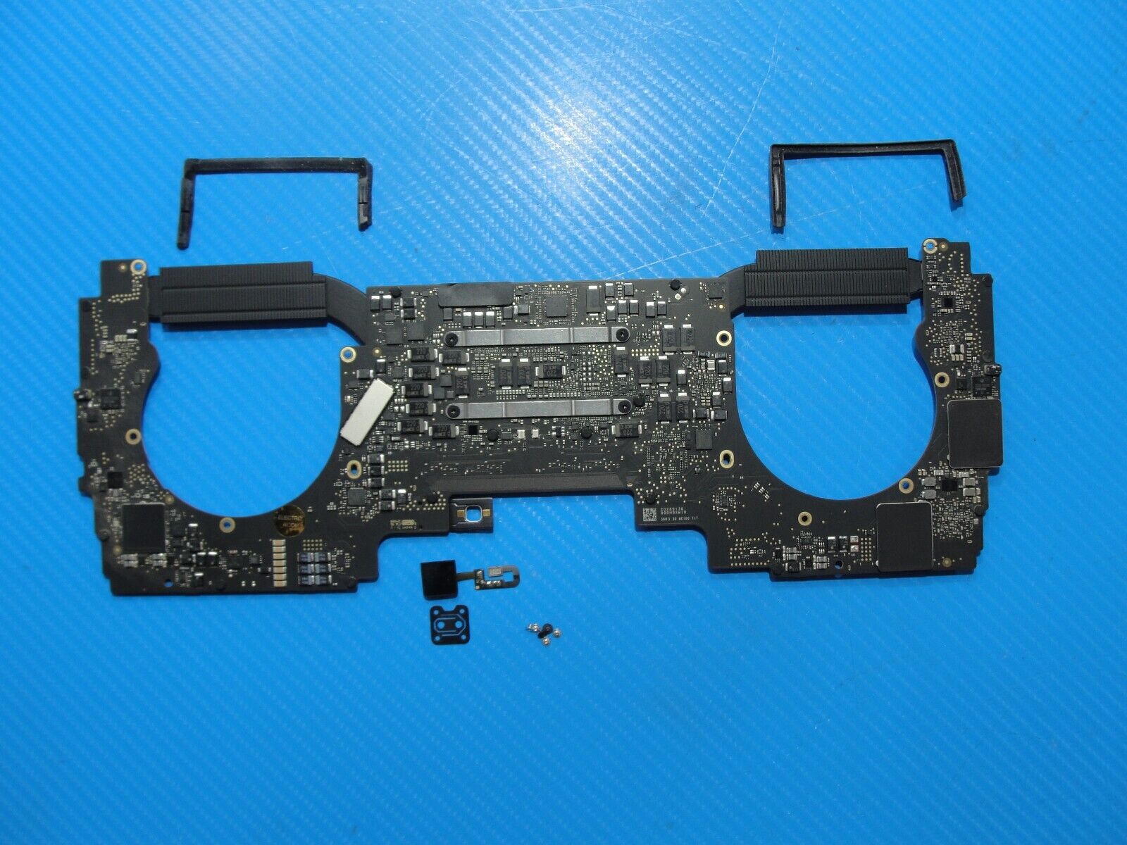 MacBook Pro A1706 13