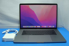Apple MacBook Pro 15" Late-2016 A1707 i7-6700HQ 2.6GHz 16GB 256GB Radeon Pro 450
