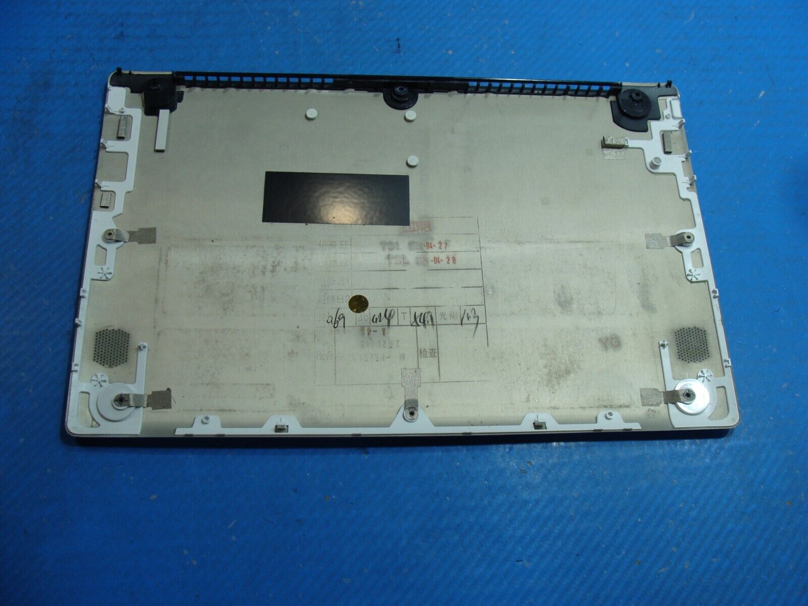 LG Gram 14” 14Z90N-U.ARW5U1 Genuine Laptop Bottom Case Base Cover White
