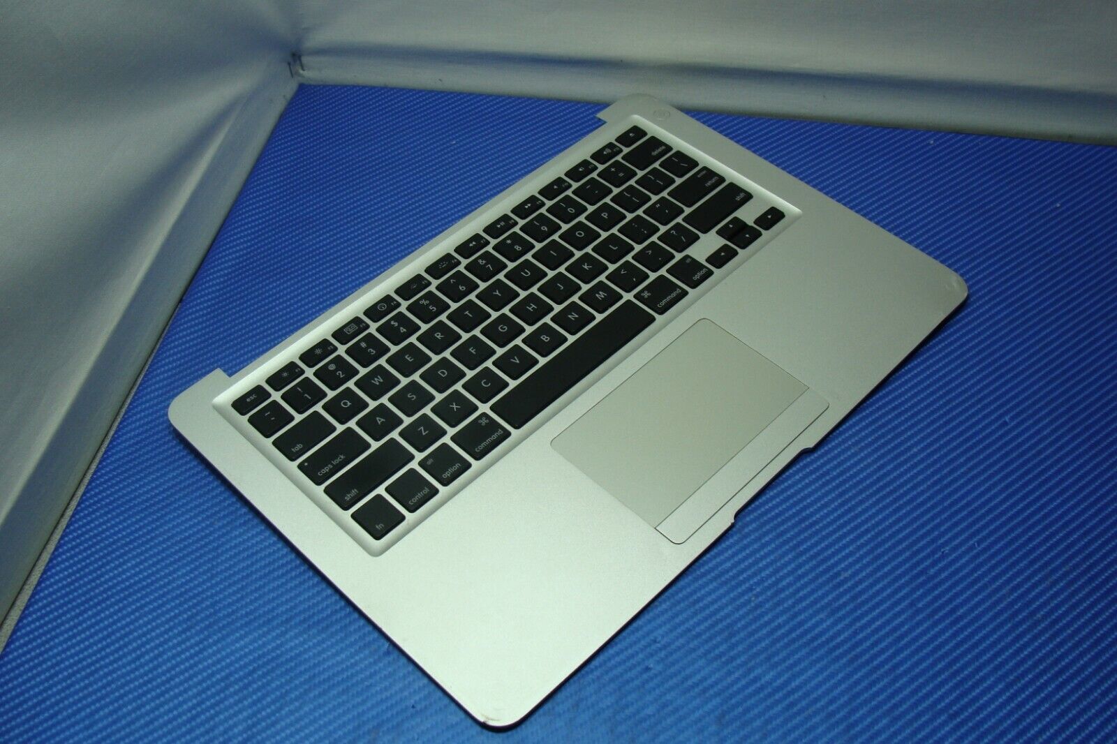 MacBook Air A1304 MC233LL/A Mid 2009 13