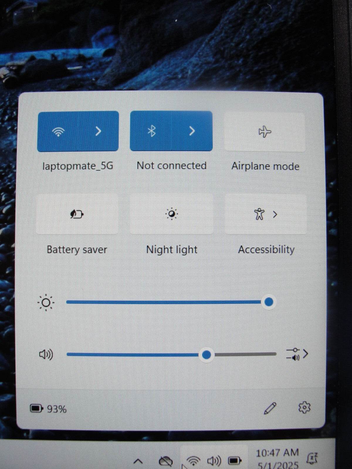 Dell Latitude 5511 15.6”FHD Intel Core i7-10850H 2.7GHz 16GB 256GB SSD - Tested Computer Laptop Parts