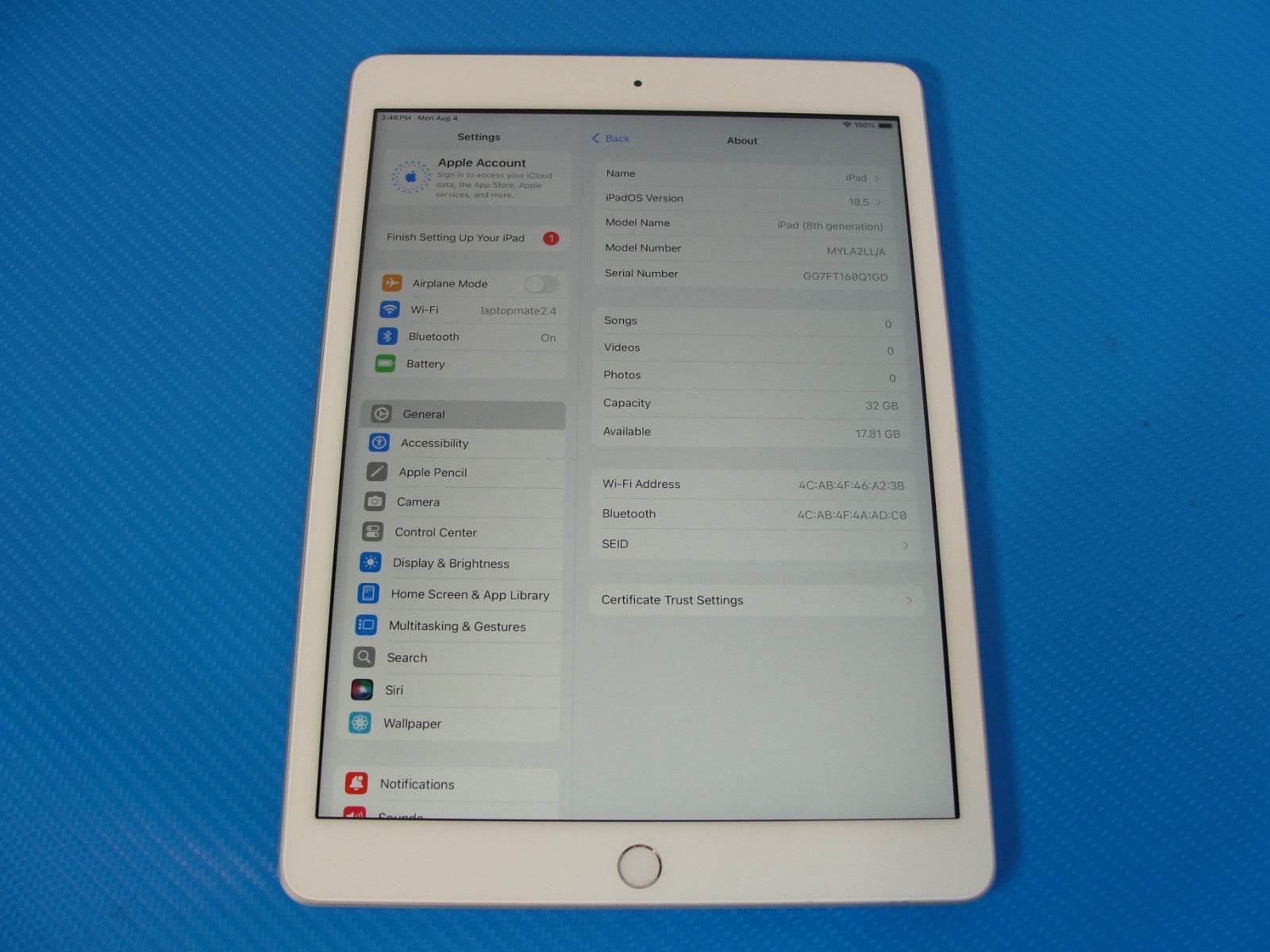 Apple iPad 8th Generation 32 GB Wi-Fi 10.2 in Silver /Grade A - Tested Computer Laptop Parts