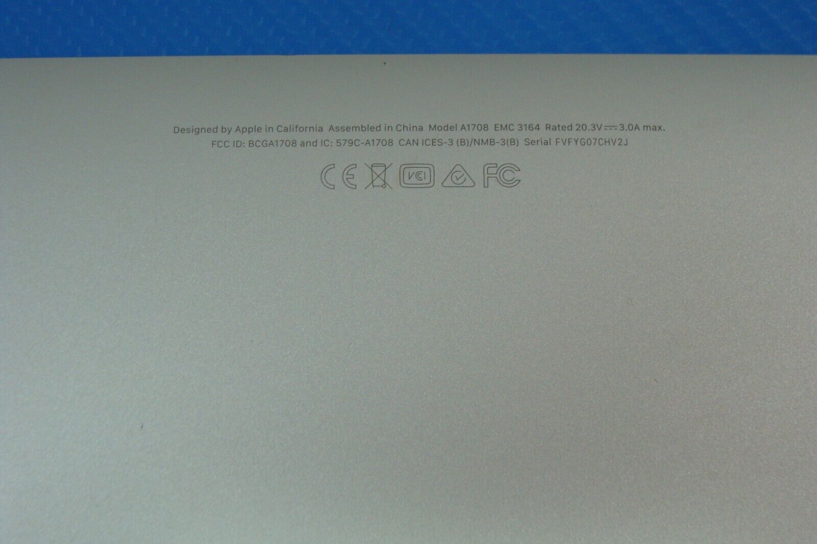 MacBook Pro A1708 Mid 2017 MPXR2LL/A MPXU2LL/A 13