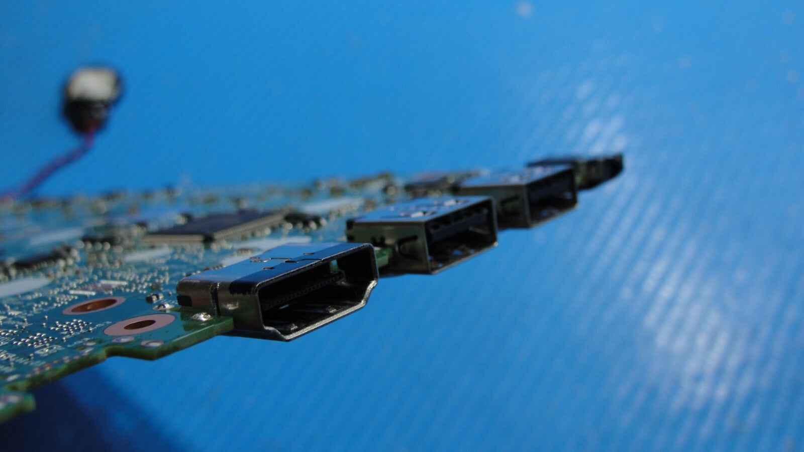 Dell Inspiron 14 5481 2-in-1 14