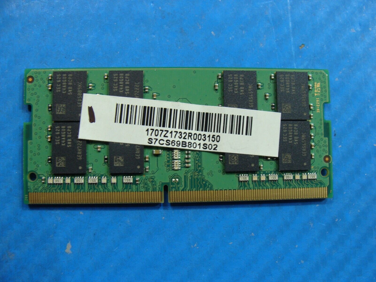 MSI GF62 7RE-1452US Samsung 16GB PC4-2133P SO-DIMM Memory RAM M471A2K43BB1-CPB