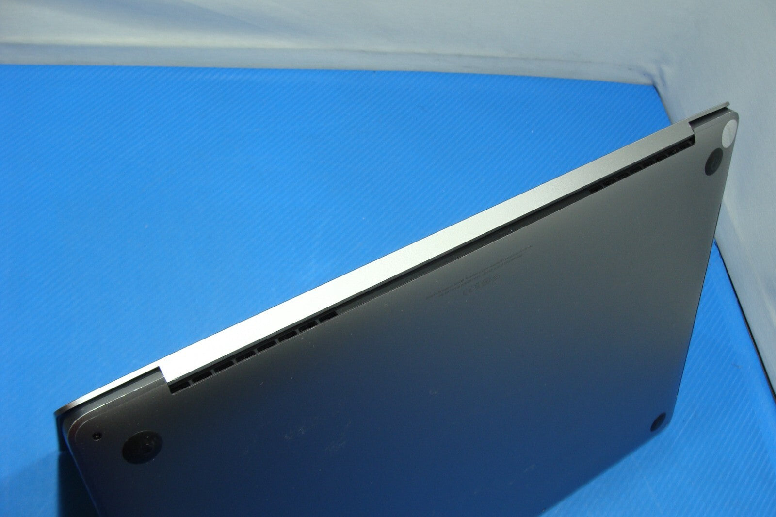 Apple MacBook Pro A2141/ BTO (2019) 16