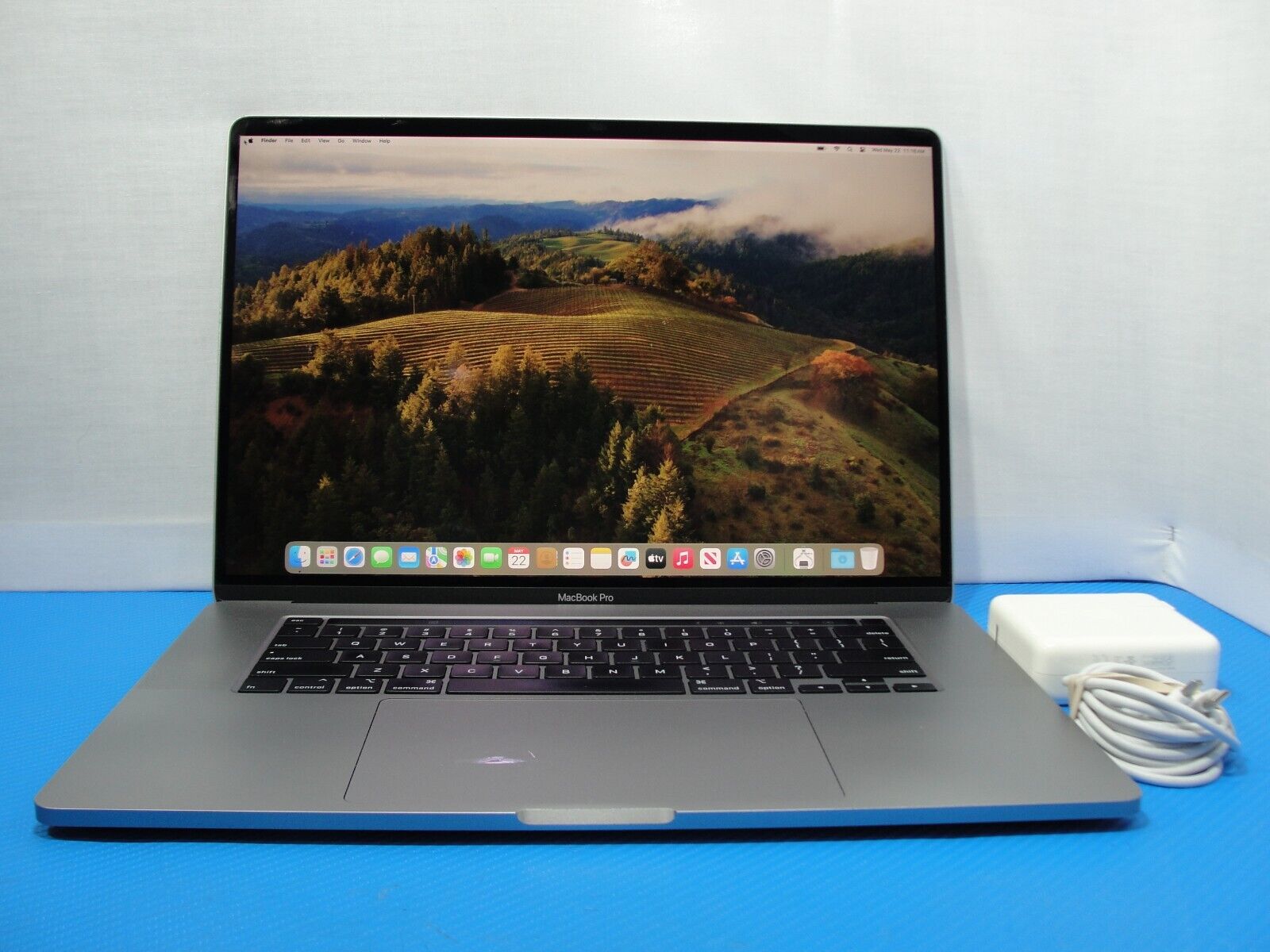 164 cycle! Apple MacBook Pro 16