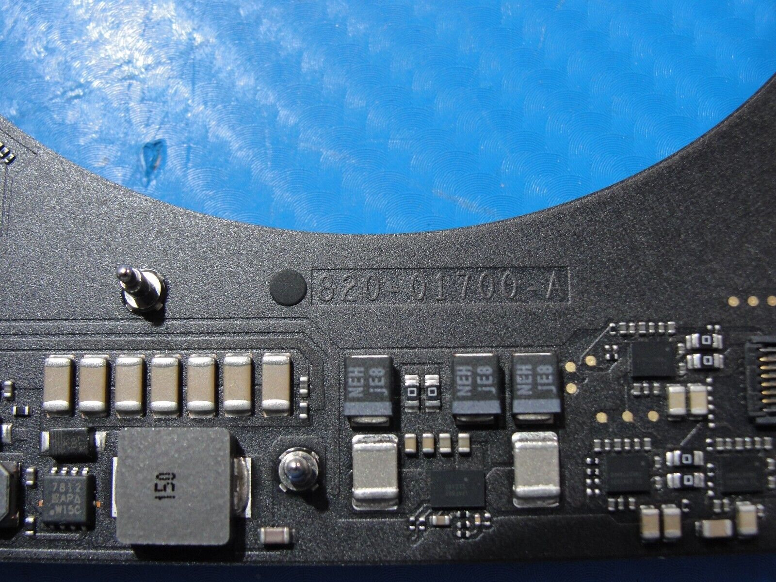 MacBook Pro A2141 Late 2019 MVVJ2LL/A 16