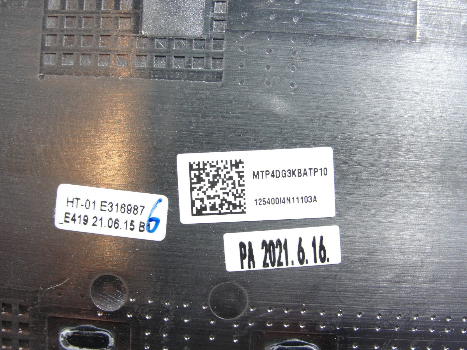 HP Omen 16-c0002dx 16