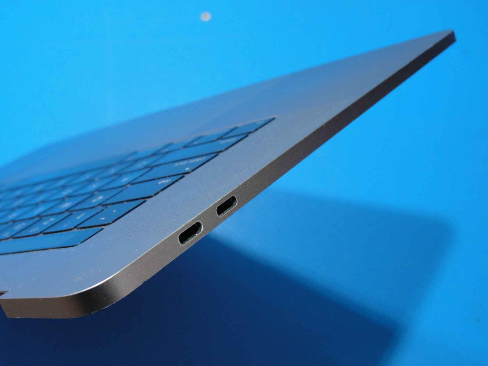 MacBook Pro A1707 15