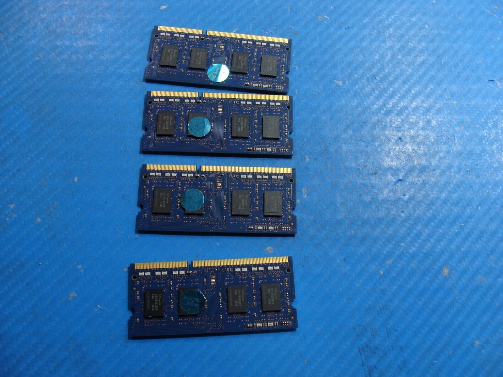 Dell M4800 SK Hynix 16GB (4x4GB) PC3L-12800S Memory RAM SO-DIMM HMT451S6BFR8A-PB