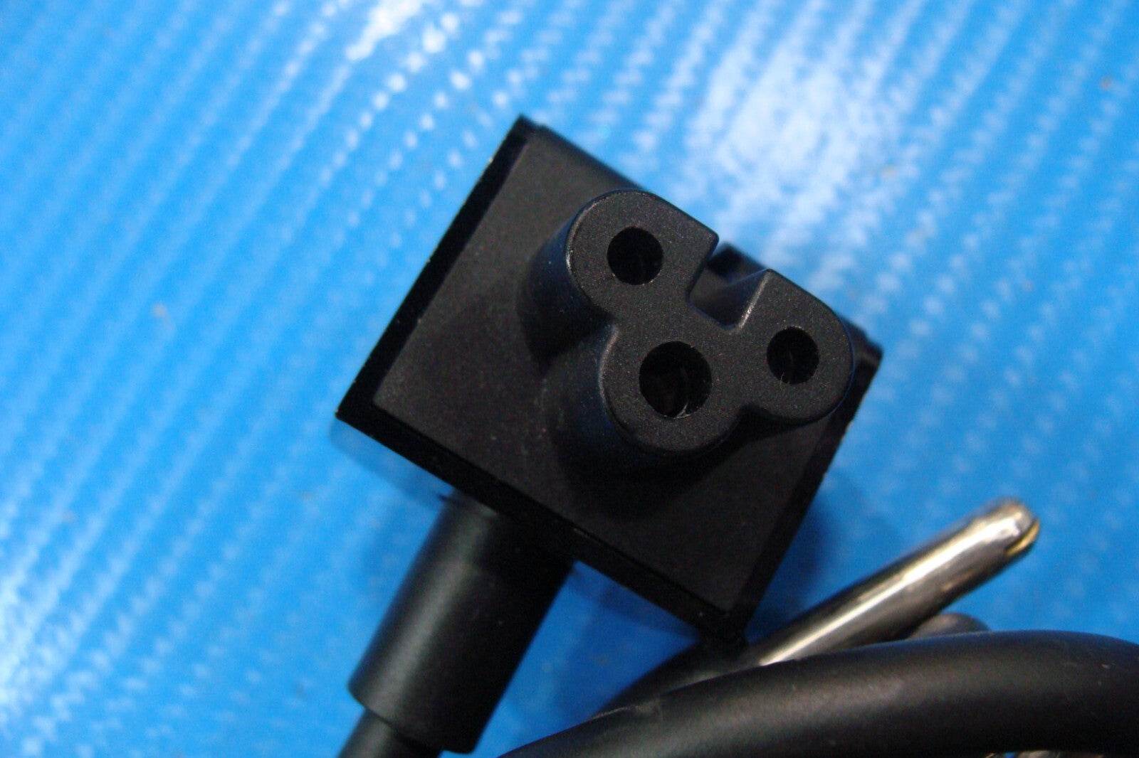 HP AC Power Adapter Charger 45W PN:853490-001 - Tested Computer Laptop Parts