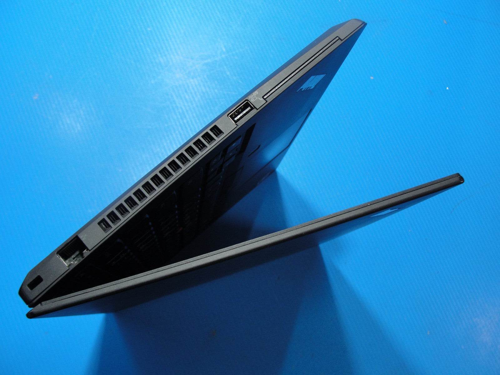 Lenovo ThinkPad T14 Gen 1 14” FHD TOUCH AMD Ryzen 5 Pro 4650U 2.1GHz 16GB 256GB - Tested Computer Laptop Parts