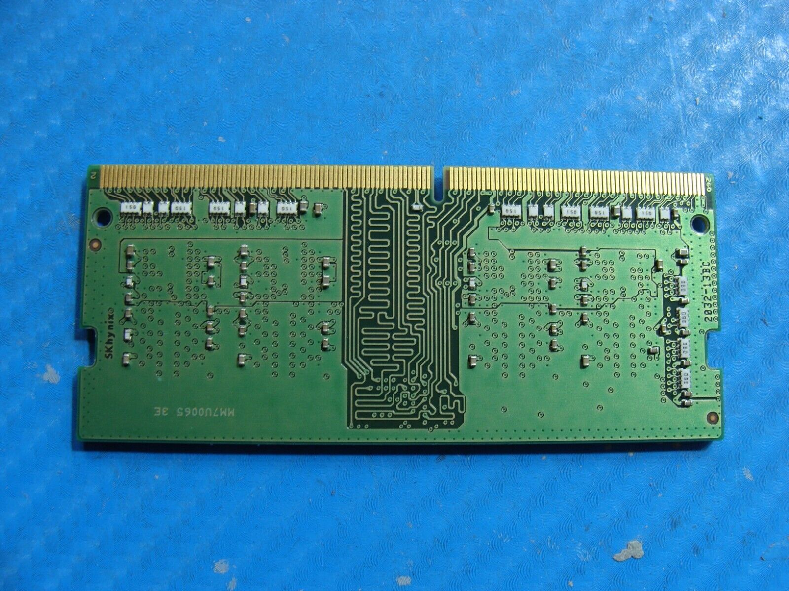 Dell 3583 SK Hynix 4GB 1Rx16 PC4-2666V Memory RAM SO-DIMM HMA851S6DJR6N-VK