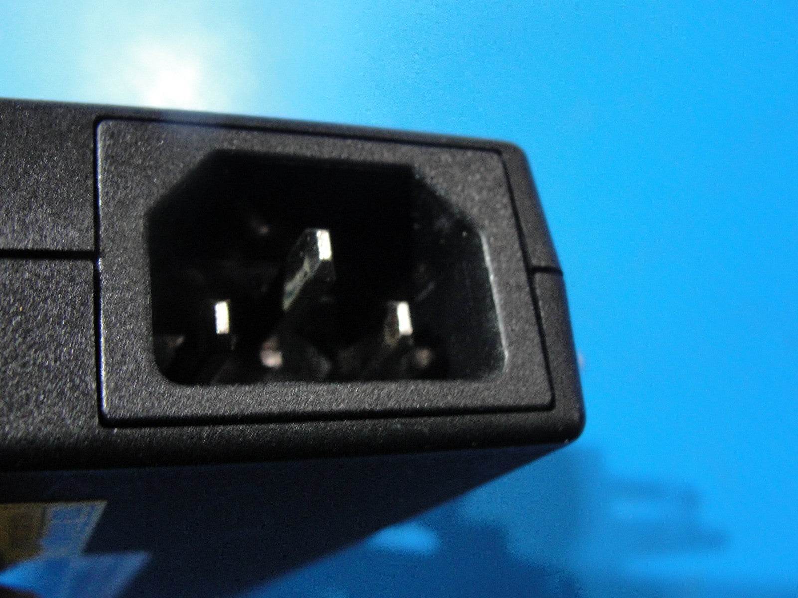 DELTA ELECTRONIX power adapter Model: ADP-230JB D -230W - Tested Computer Laptop Parts