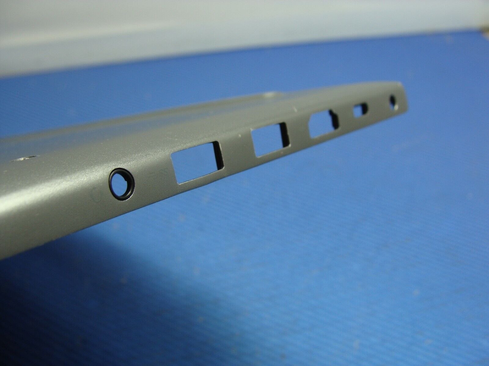 Dell Inspiron 7573 15.6