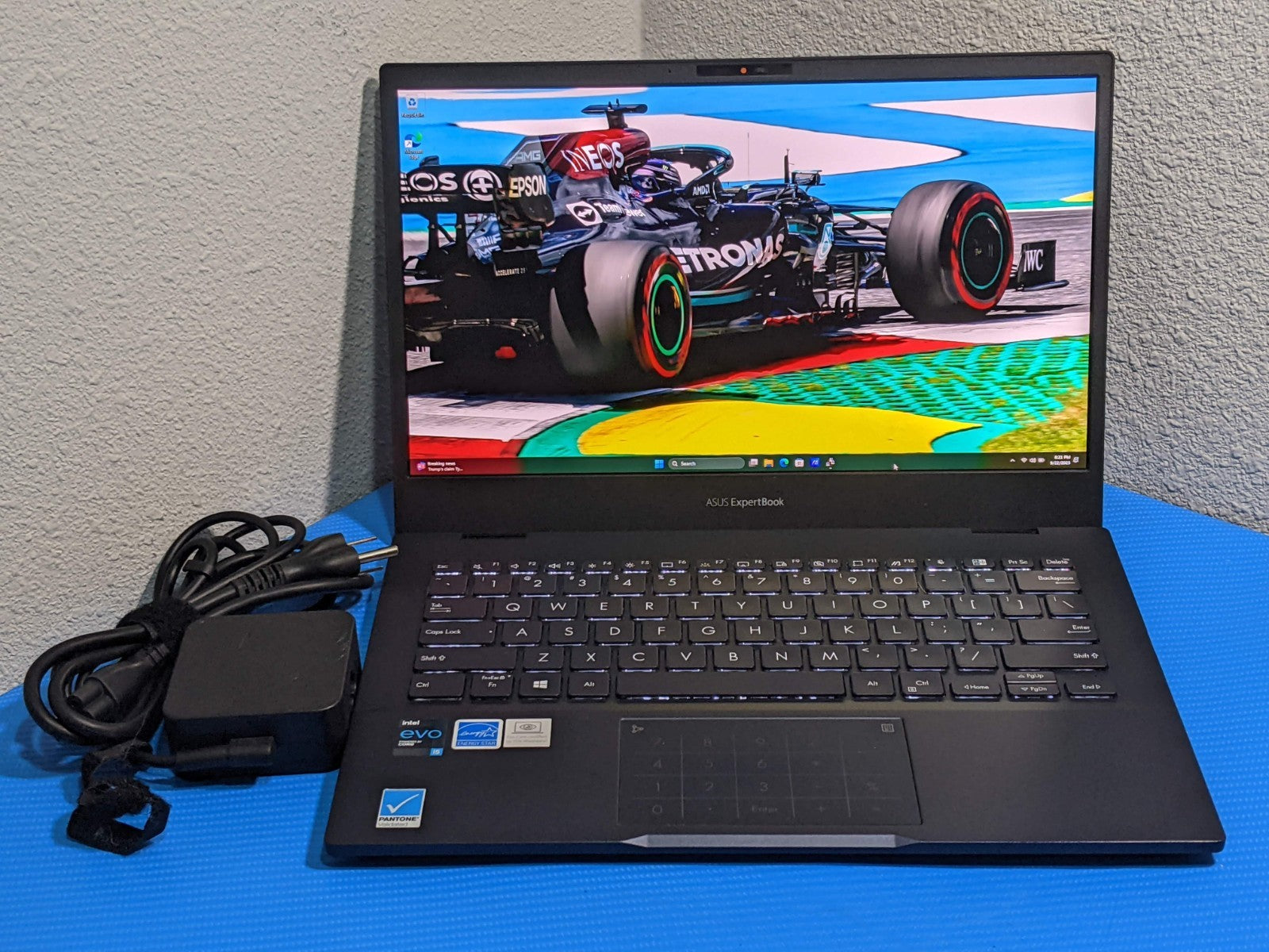 asus expertbook B5302CE Office付　11世代CPU ExpertBook B5 OLED (B5302C, 11th Gen Intel)｜Laptops For