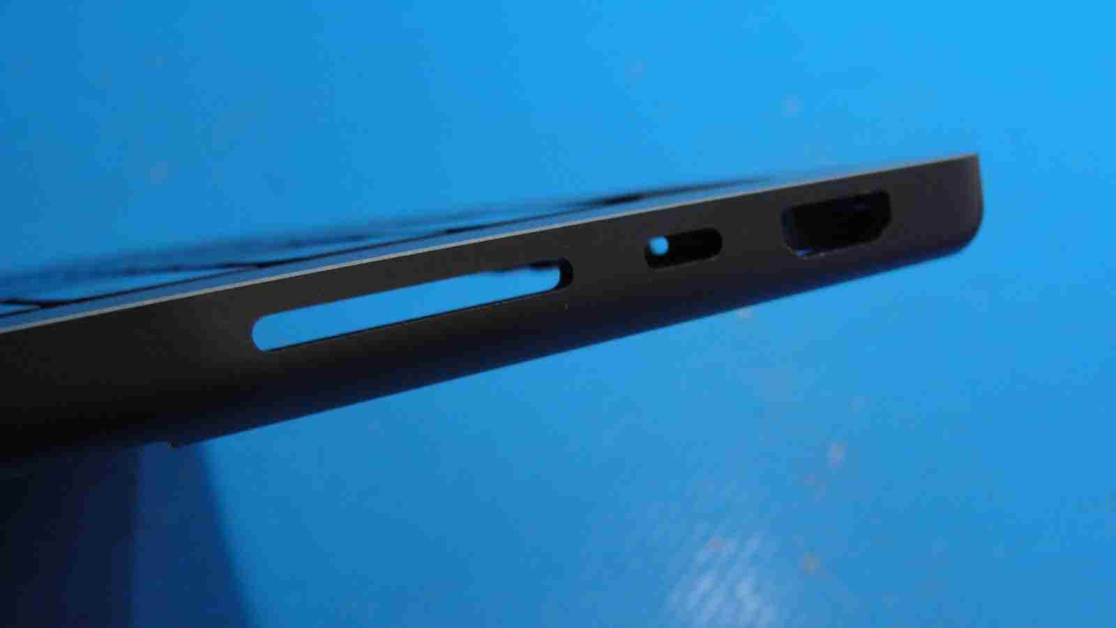 Macbook Pro 14” A2442 Late 2021 MKGR3LL Top Case Palmrest w/Battery 821-03594-03 - Tested Computer Laptop Parts