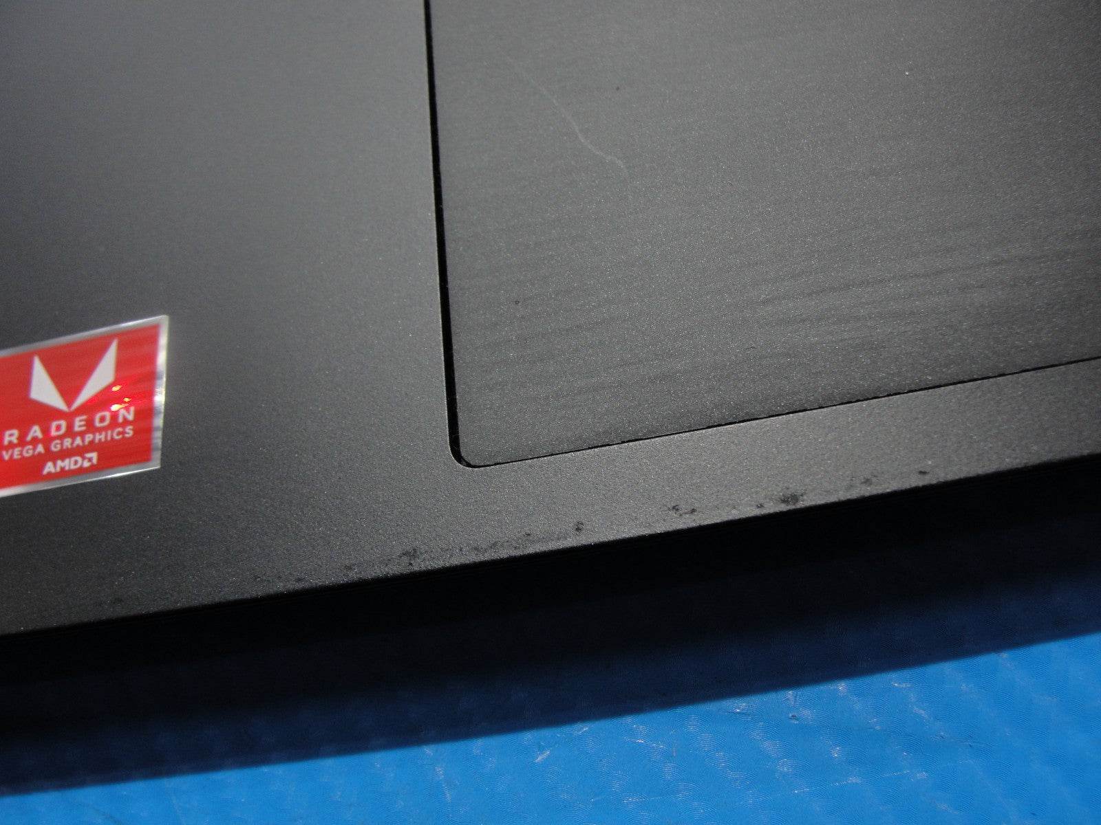 Lenovo ThinkPad E585 15.6” HD AMD Ryzen 3 2200U 2.5GHz 4GB SSD Reset 128GB - Tested Computer Laptop Parts