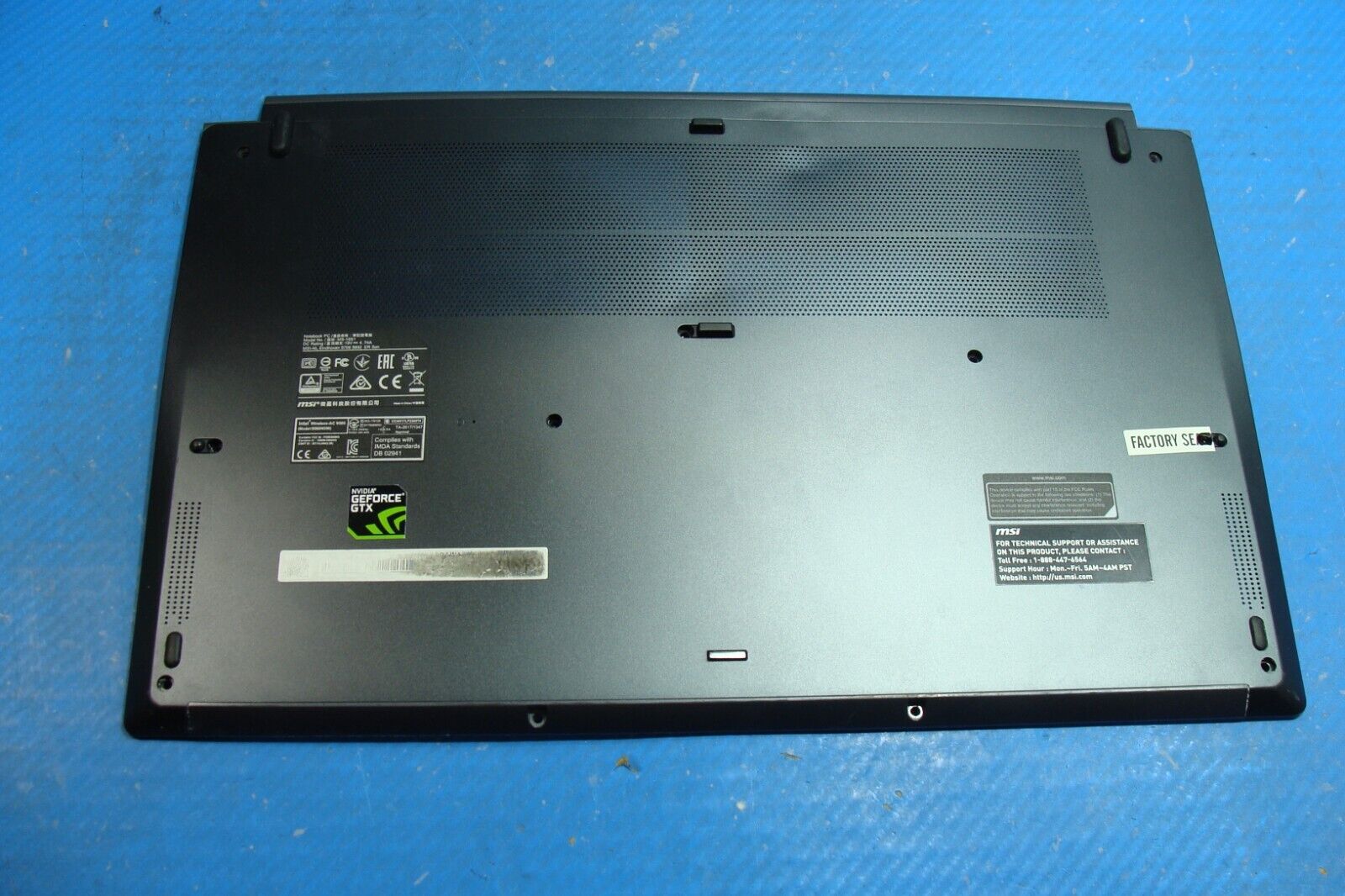 MSI Modern PS63 15.6