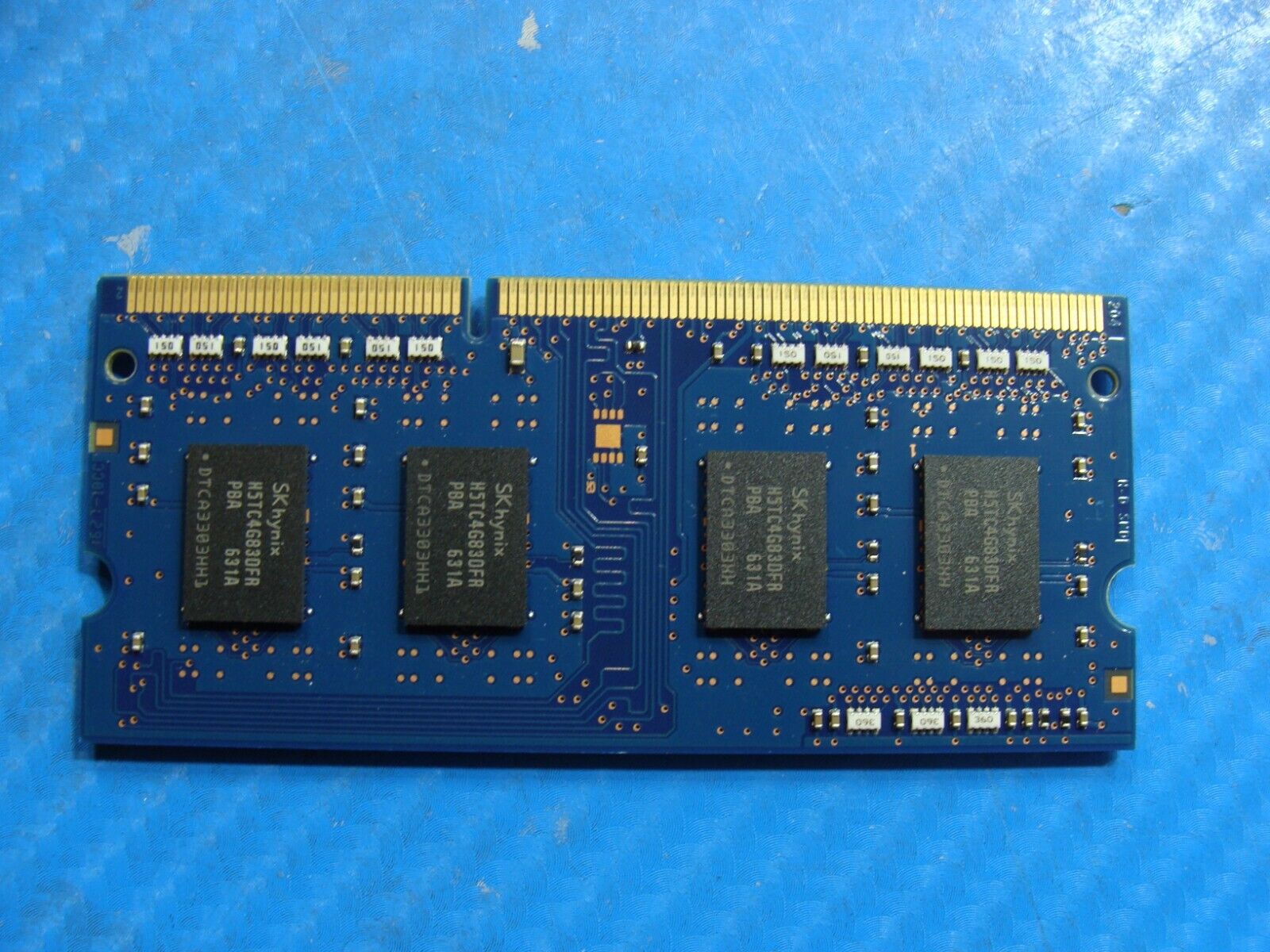 Dell 15 5559 SK Hynix 4GB 1Rx8 PC3L-12800S Memory RAM SO-DIMM HMT451S6DFR8A-PB
