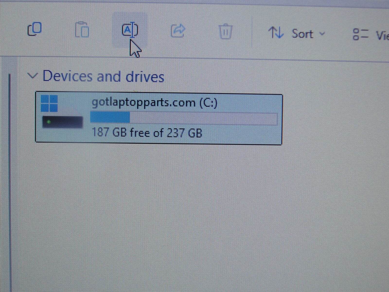 Dell Latitude 7490 14” HD Intel Core i5-8350U 1.7GHz 16GB 256GB SSD - Tested Computer Laptop Parts