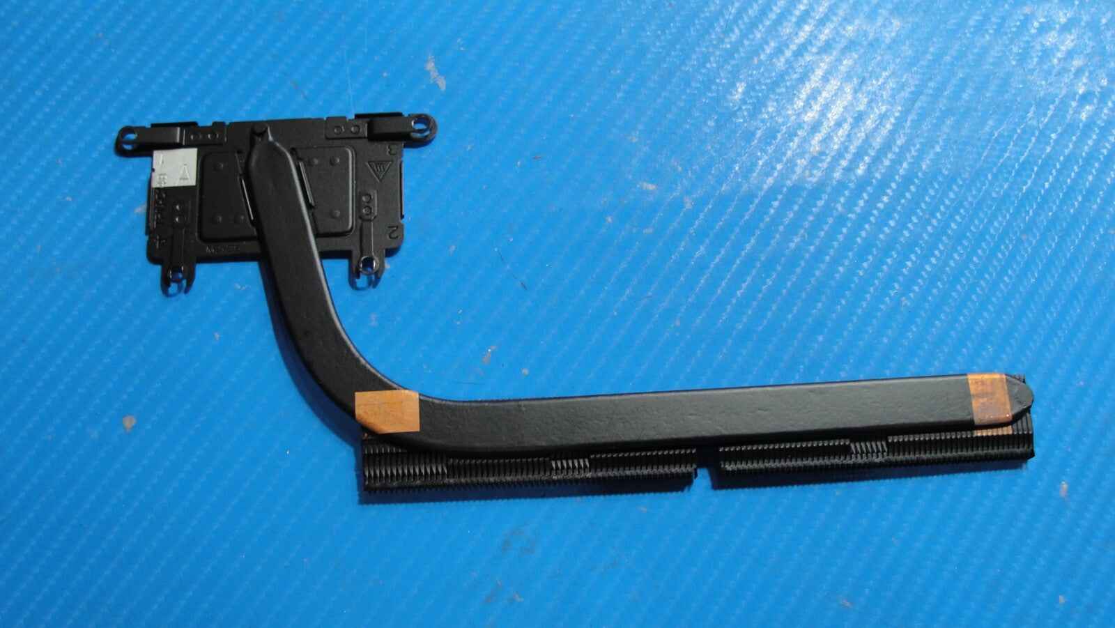 HP Envy x360 15-ee1093cl 15.6