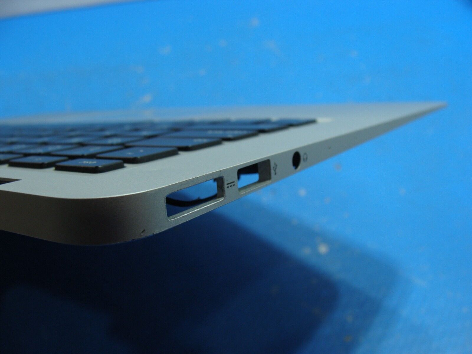 MacBook Air A1466 Early 2015 MJVE2LL/A 13