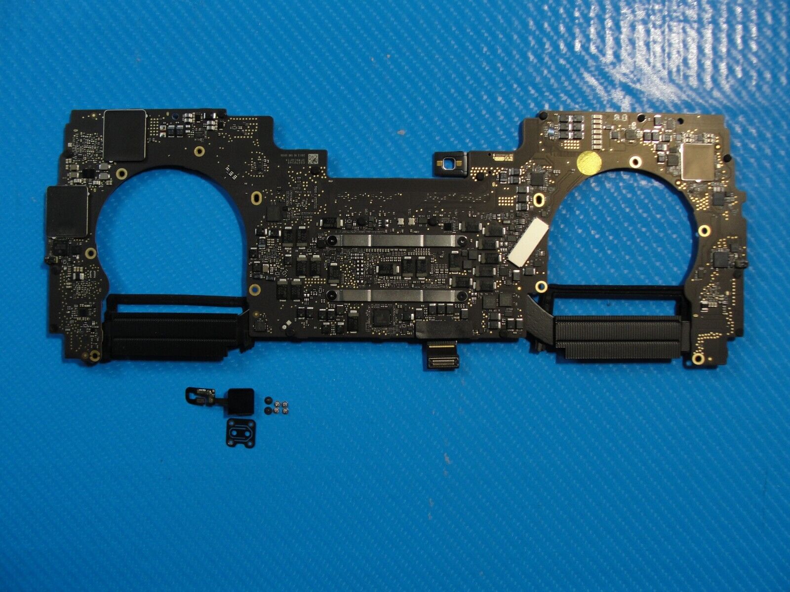 MacBook Pro A1706 13