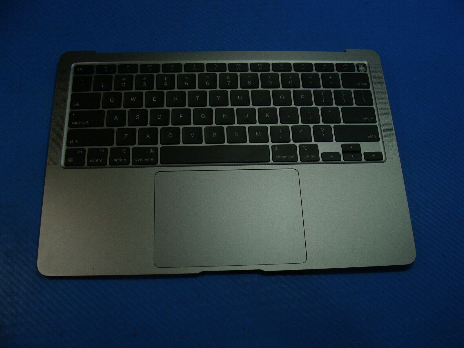 MacBook Air A2337 13