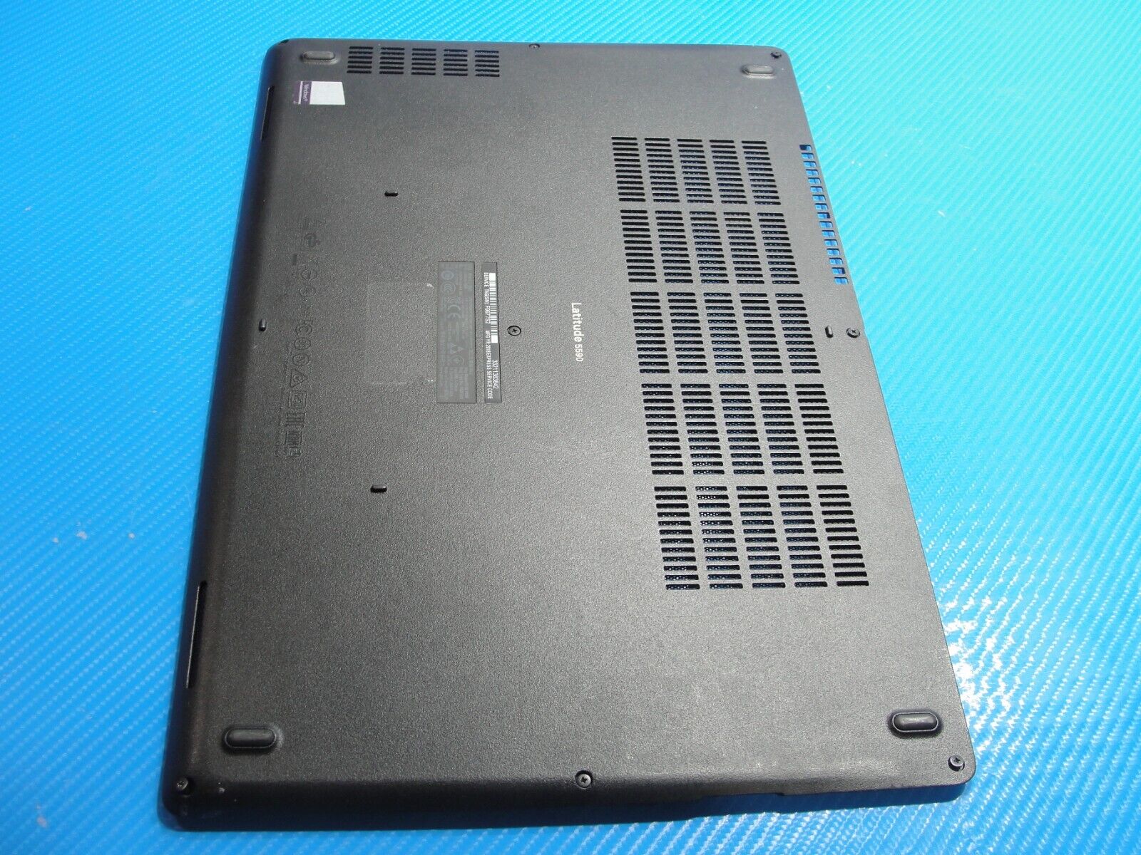 Dell Latitude 5590 15.6