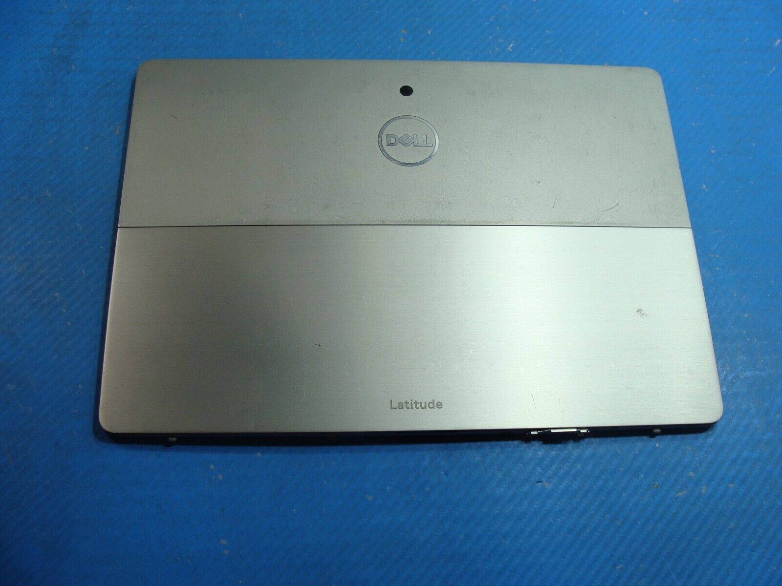 Dell Latitude 12.3” 7210 2-in-1 LCD Tablet Back Cover Assembly w/Speakers HKG02