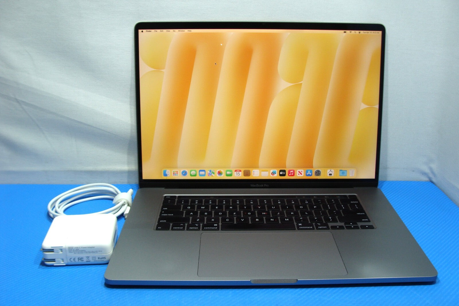 Apple MacBook Pro A2141/ BTO (2019) 16