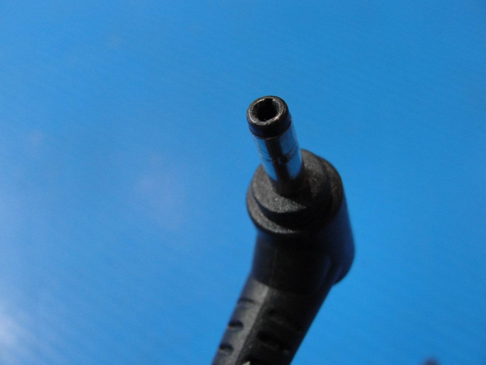 Original Lenovo 45W AC Adapter 20V 2.25A Round Barrel Tip 4.0mm × 1.7mm (No Pin) - Tested Computer Laptop Parts