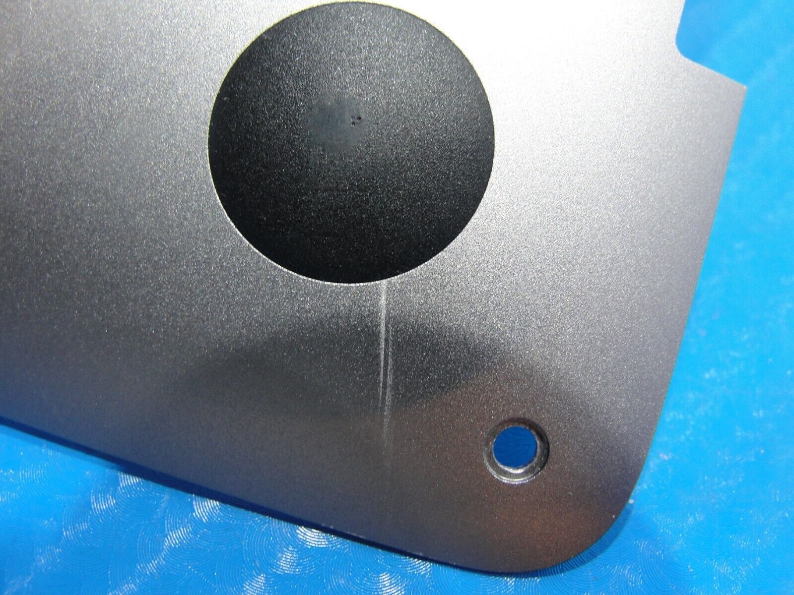 MacBook Pro A2289 13