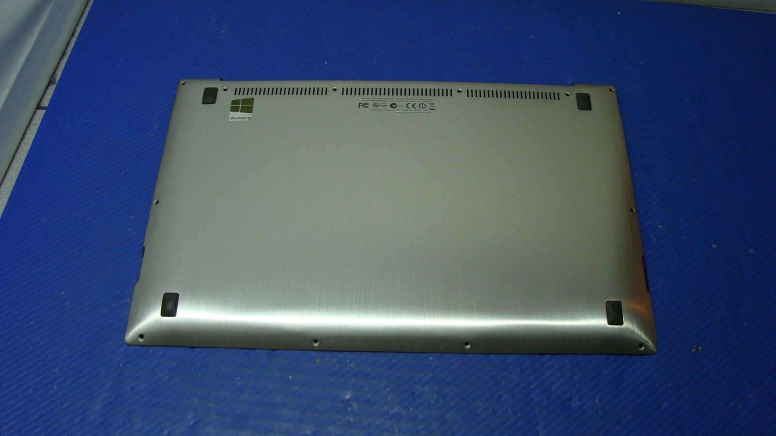 Asus ZenBook 13.3 UX32VD-DH71 Genuine Laptop Bottom Case Silver 13N0-MYA0621