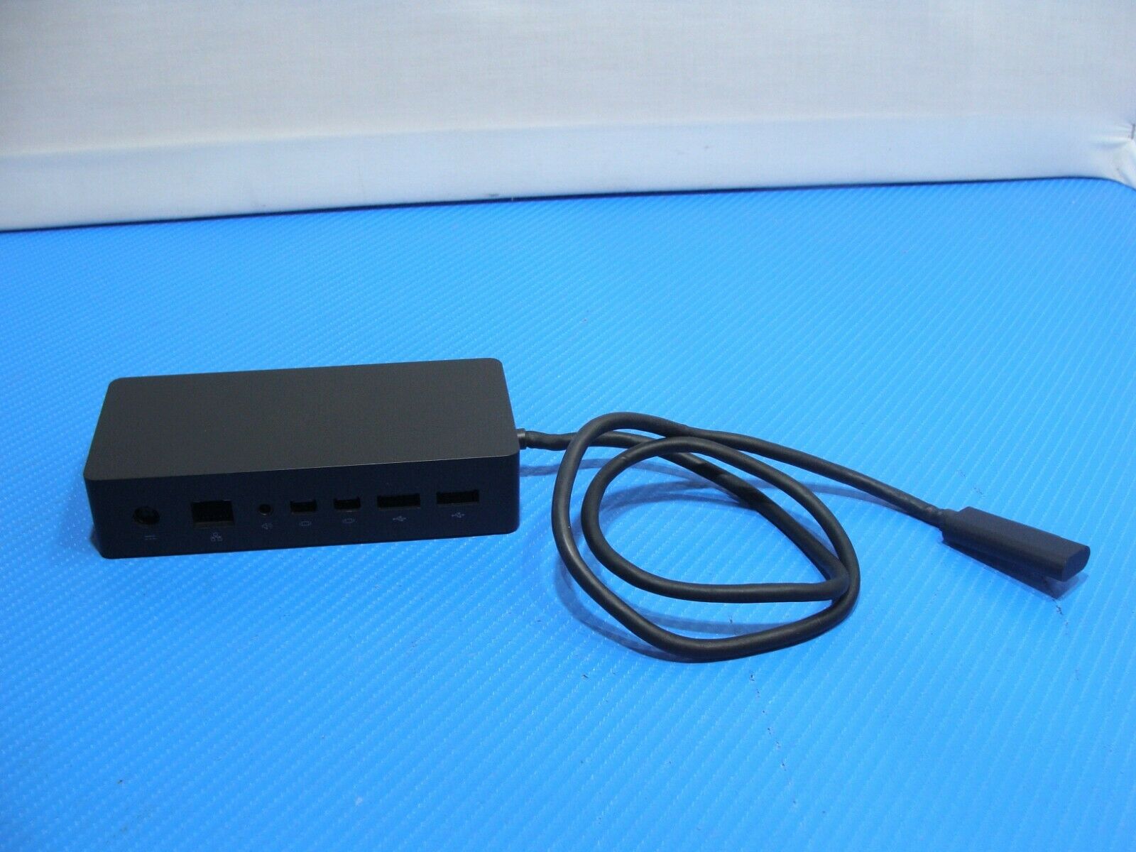 Microsoft Surface Docking Station Dock Model 1661 with Power Adapter Model 1749 