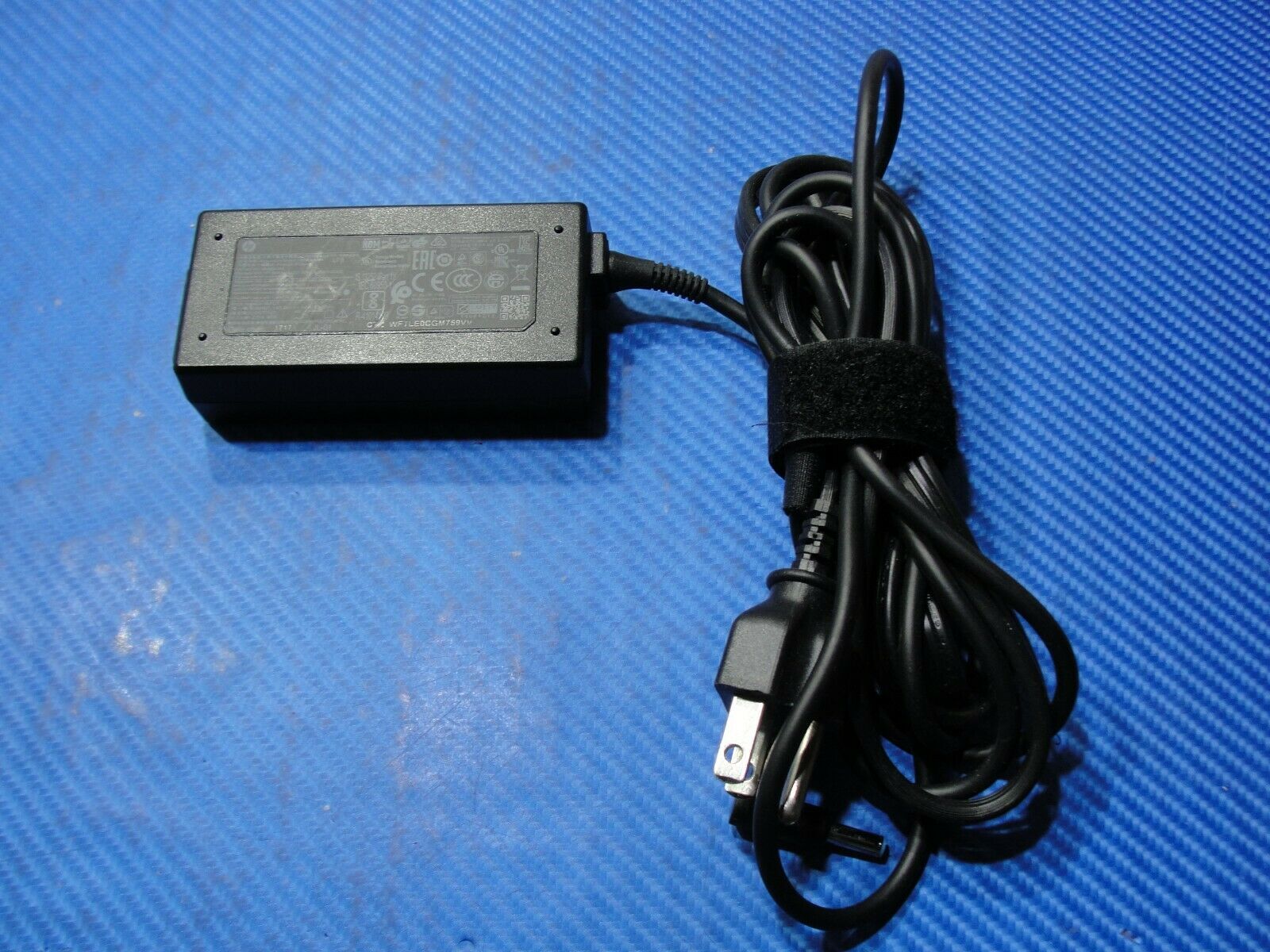 Genuine HP 45w Blue Tip AC Adapter Charger 45w 19.5v 2.31a HP P/N:854054-004 - Laptop Parts - Buy Authentic Computer Parts - Top Seller Ebay