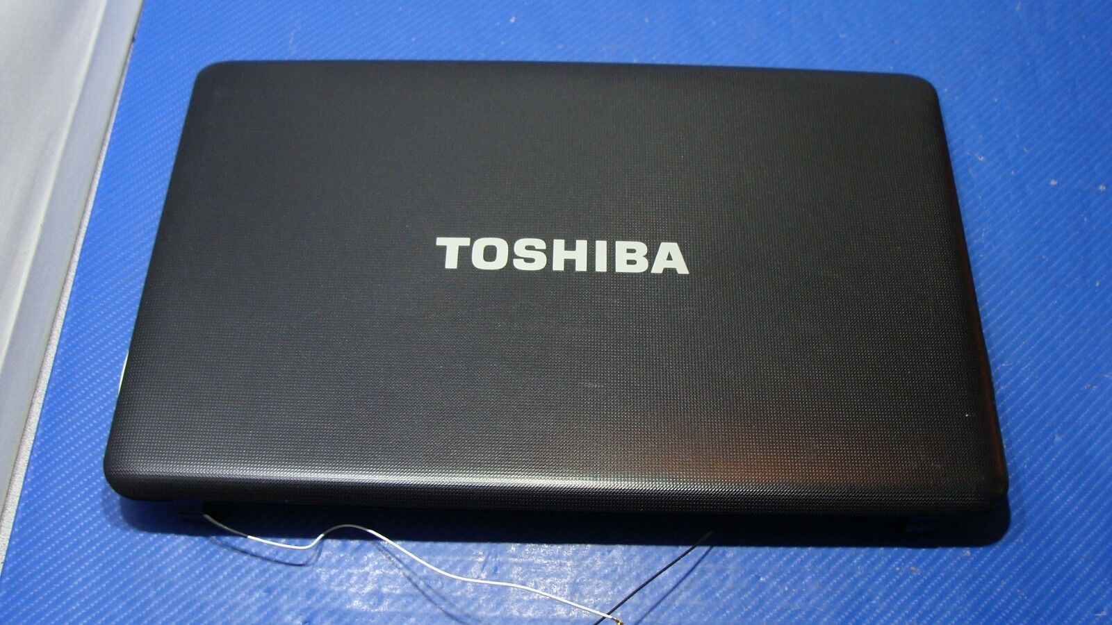 Toshiba Satellite 15.6 C655D OEM Laptop LCD Back Cover w/Front Bezel V000220020